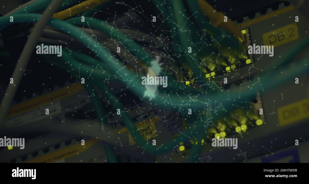 Immagine delle connessioni, elaborazione dei dati su server di computer Foto Stock