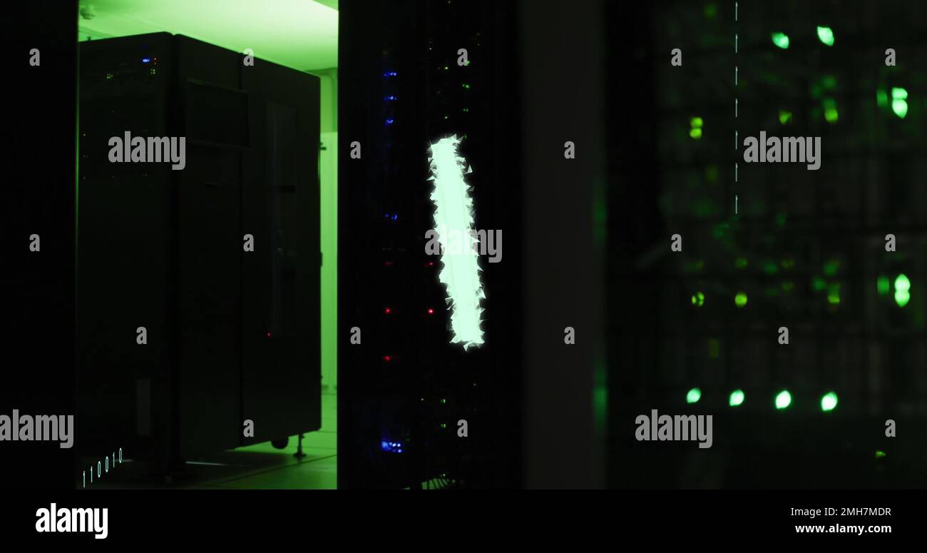 Immagine dell'elaborazione dei dati su server di computer Foto Stock