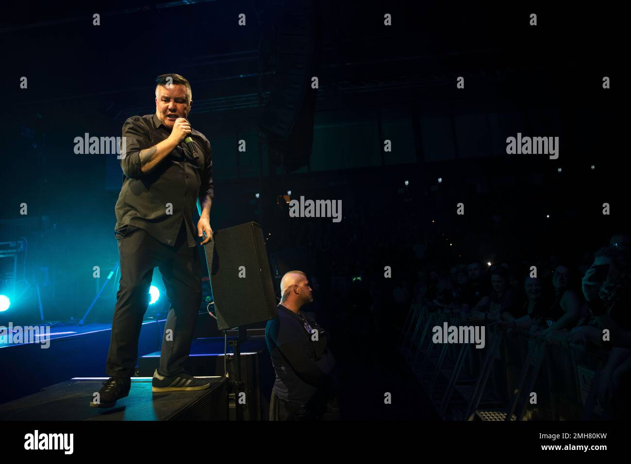 American Celtic punk e da Boston, Dropkick Murphys in concerto dal vivo ad Hannover, germania Foto Stock