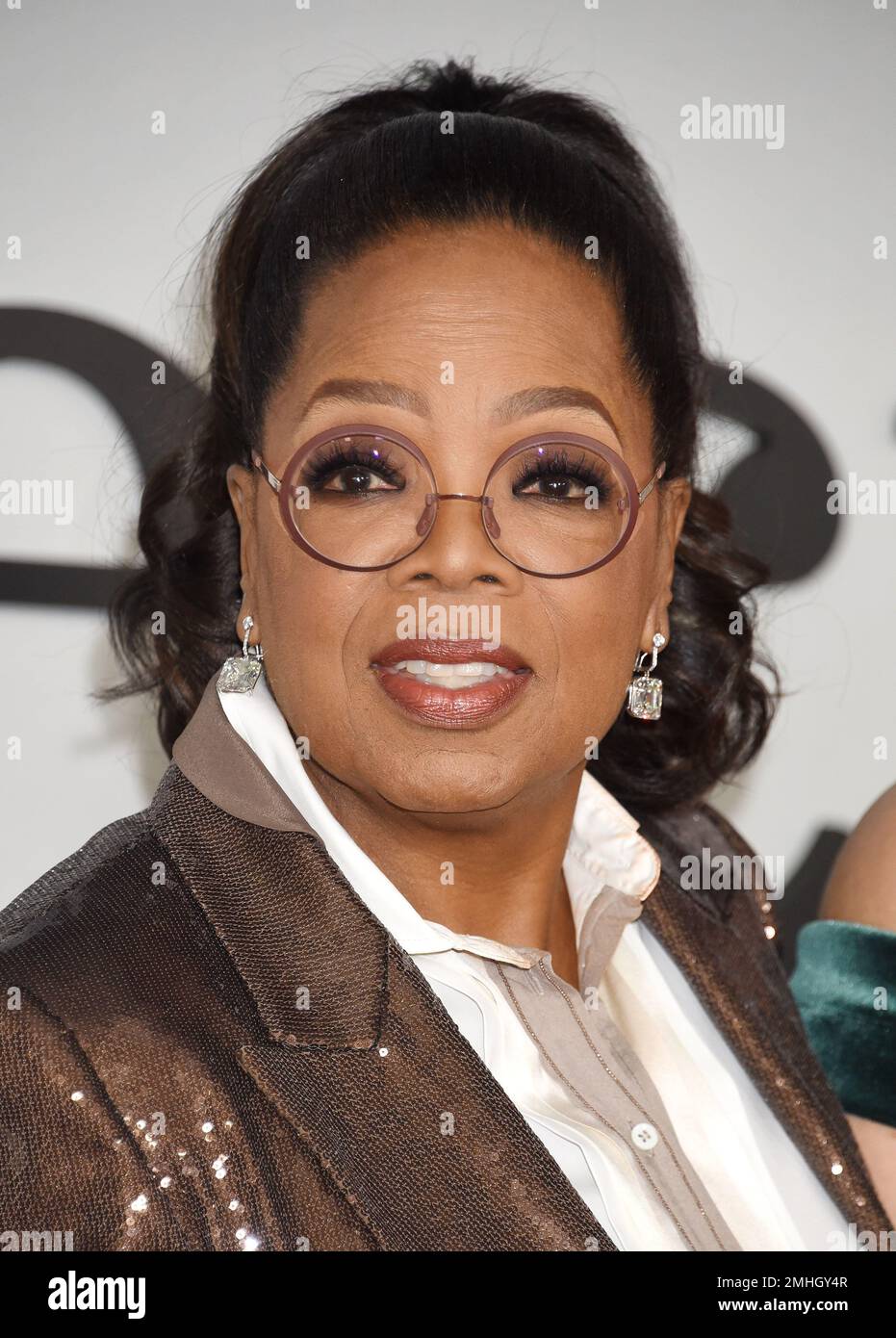 Los Angeles, Stati Uniti. 26th Jan, 2023. Oprah Winfrey arriva alla prima di Los Angeles del "progetto 1619" di Hulu, tenutasi presso l'Academy Museum of Motion Pictures di Los Angeles, CA il 26 gennaio 2023. © Janet Gough / AFF-USA.COM Credit: AFF/Alamy Live News Foto Stock