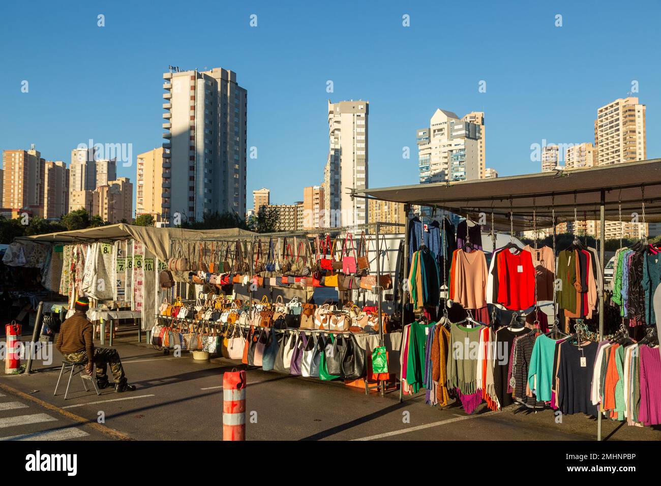 Mercato municipale di Benidorm la mattina di Natale Foto Stock