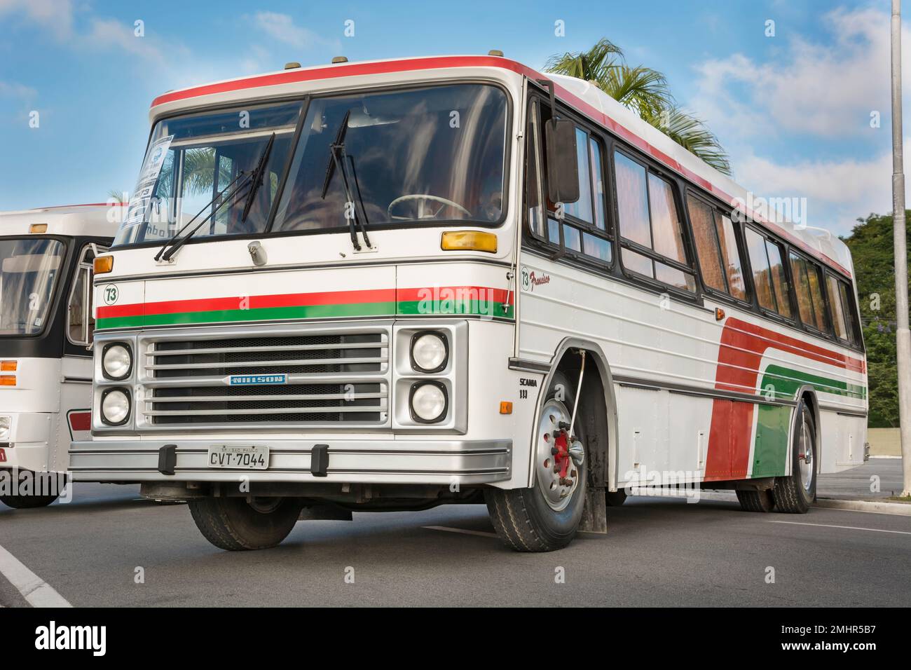 Bus vehicle Nielson Diplomata 74 Scania B111 1973 in mostra al Bus Brasil Fest 2022, che si tiene nella città di Barueri. Foto Stock