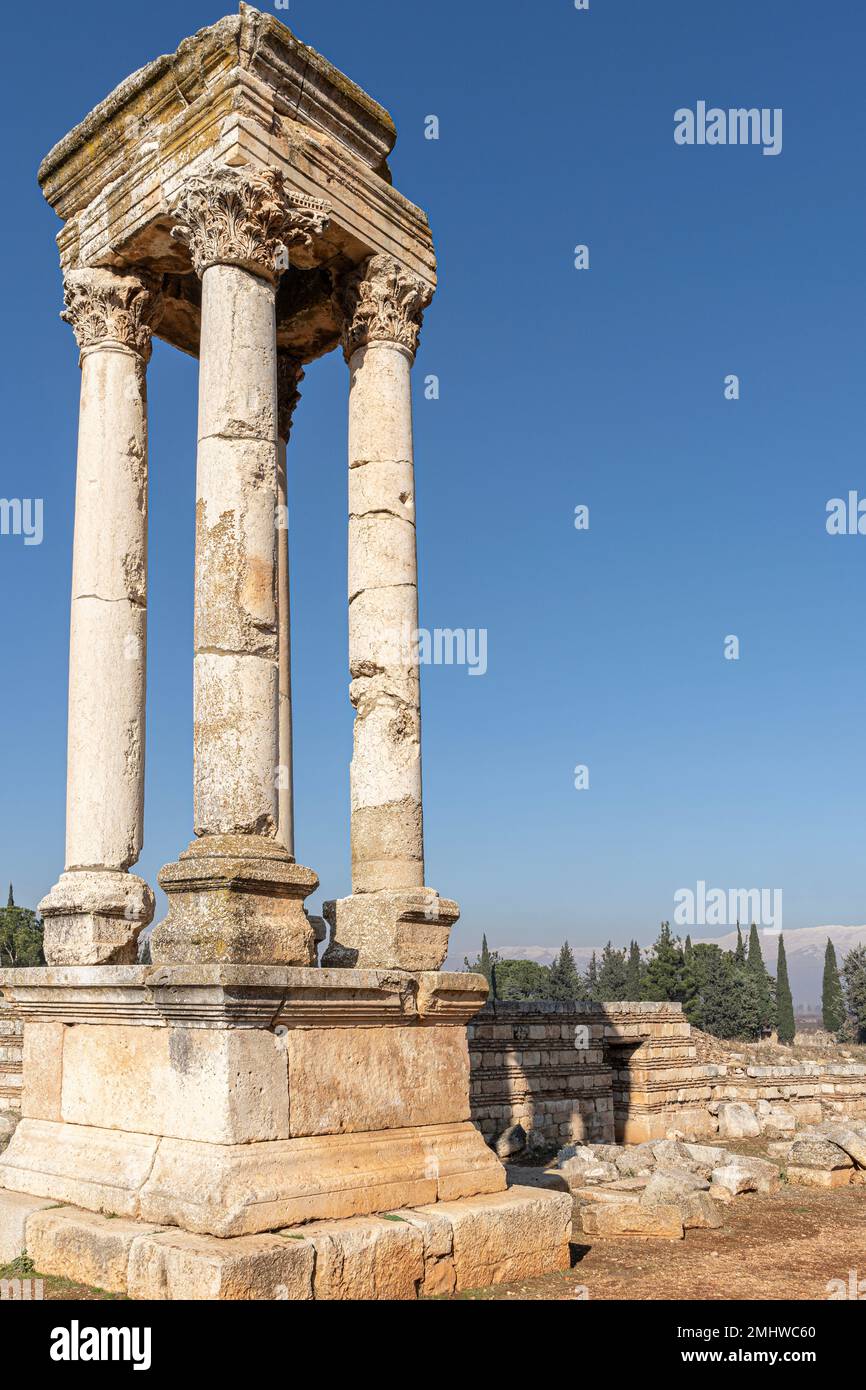Archi alle rovine di Umayyyad in Anjar, valle Bekaa, Libano Foto Stock