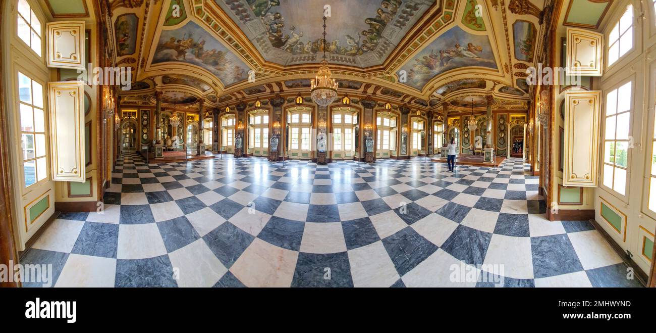 La bella vista panoramica dell'interno del Palazzo Queluz a Sintra, Portogallo Foto Stock