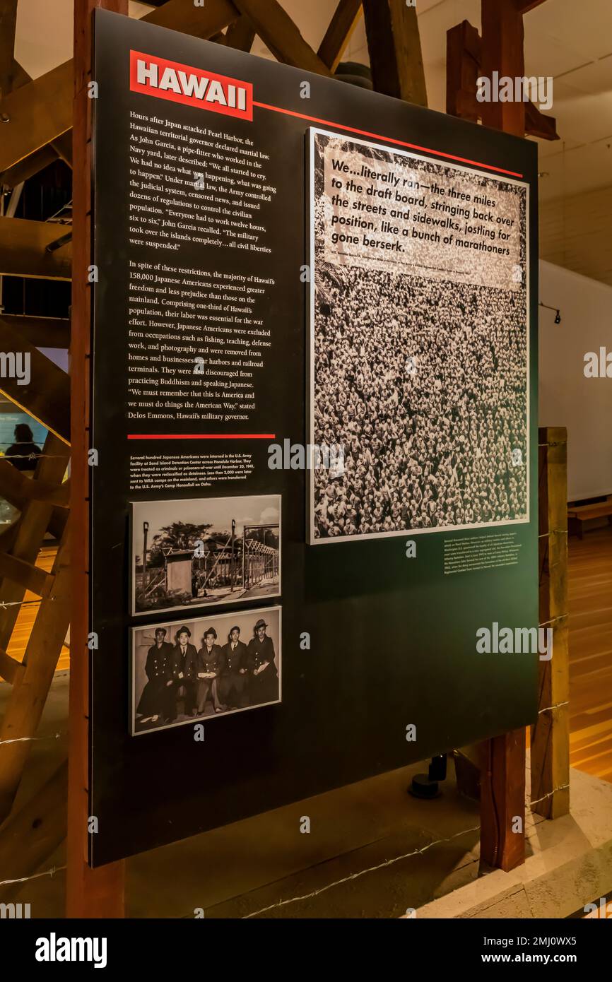 Mostra sui giapponesi-americani hawaiani nella seconda guerra mondiale al Manzanar National Historic Site, Owens Valley, California, USA Foto Stock