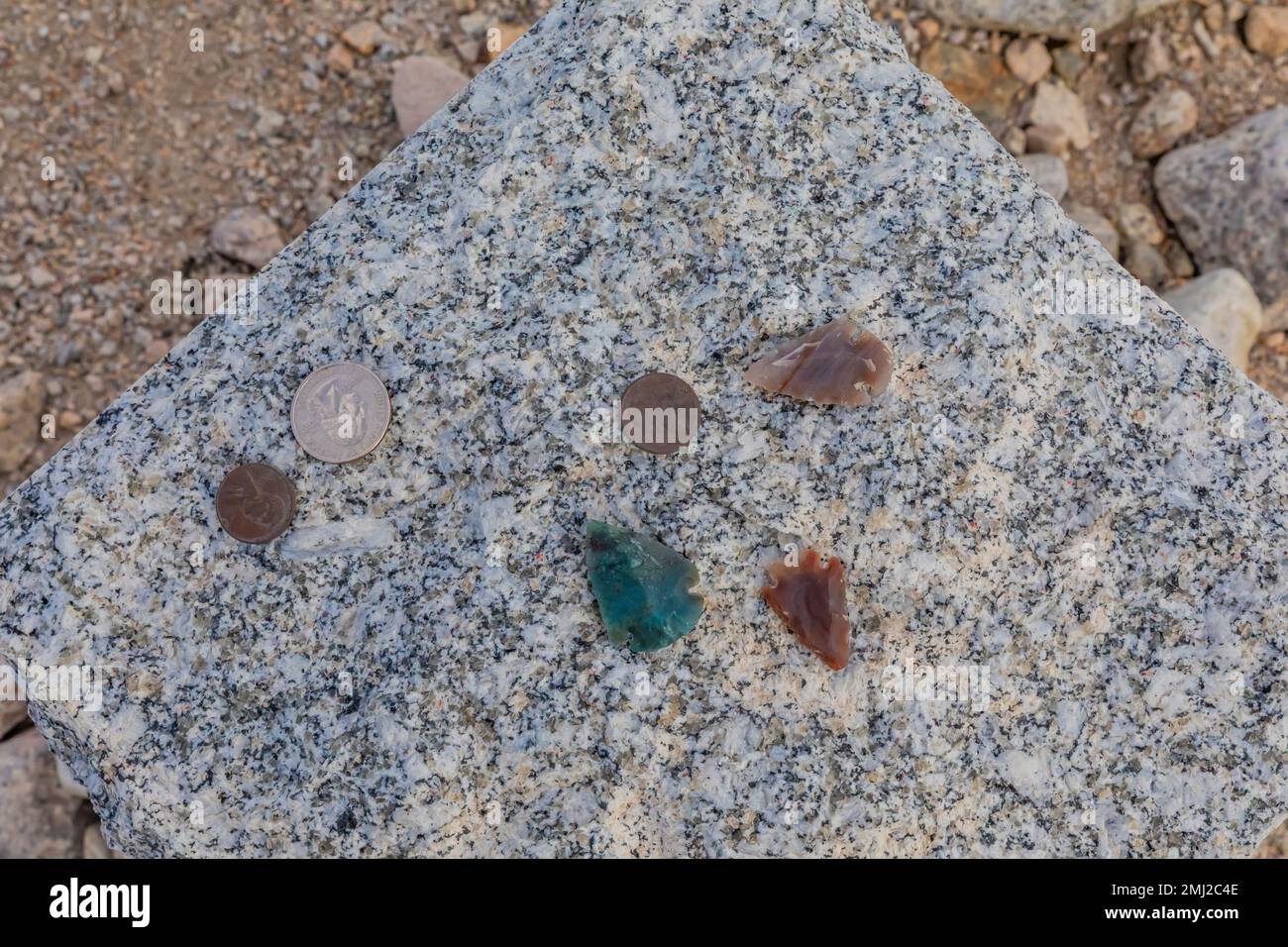 Lapidi nel cimitero di Manzanar, Manzanar National Historic Site, Owens Valley, California, USA Foto Stock