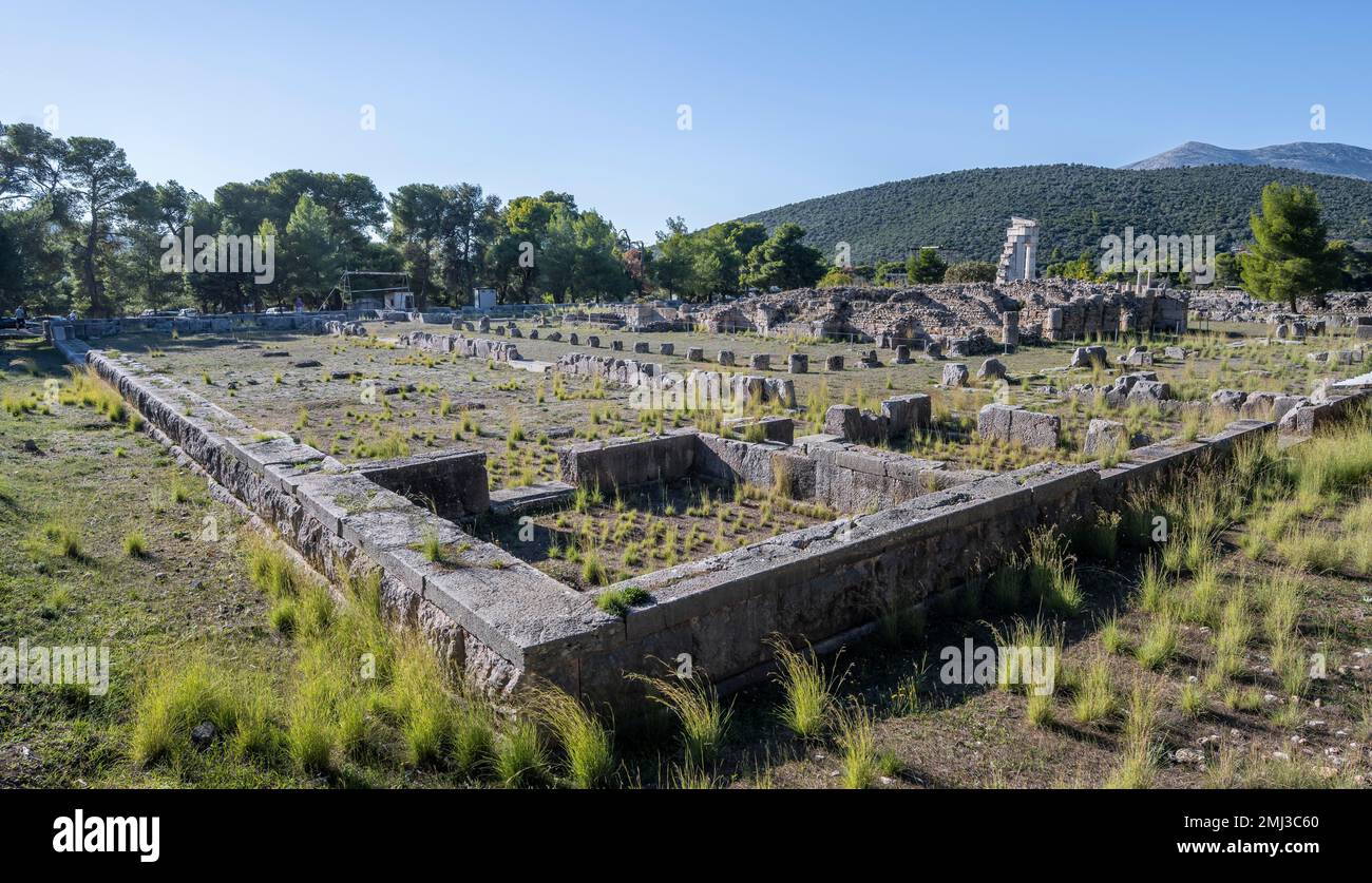 Sito di scavo, Catagogion, Asclepeion di Epidauro, Antica Città di Epidauros, Peloponneso, Grecia Foto Stock