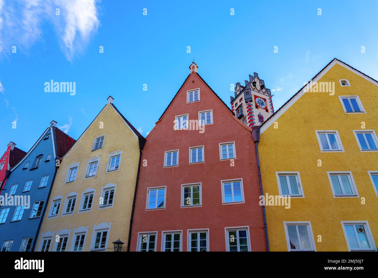 Belle case di divertimento colorate nella città di Fussen Germania . Foto Stock
