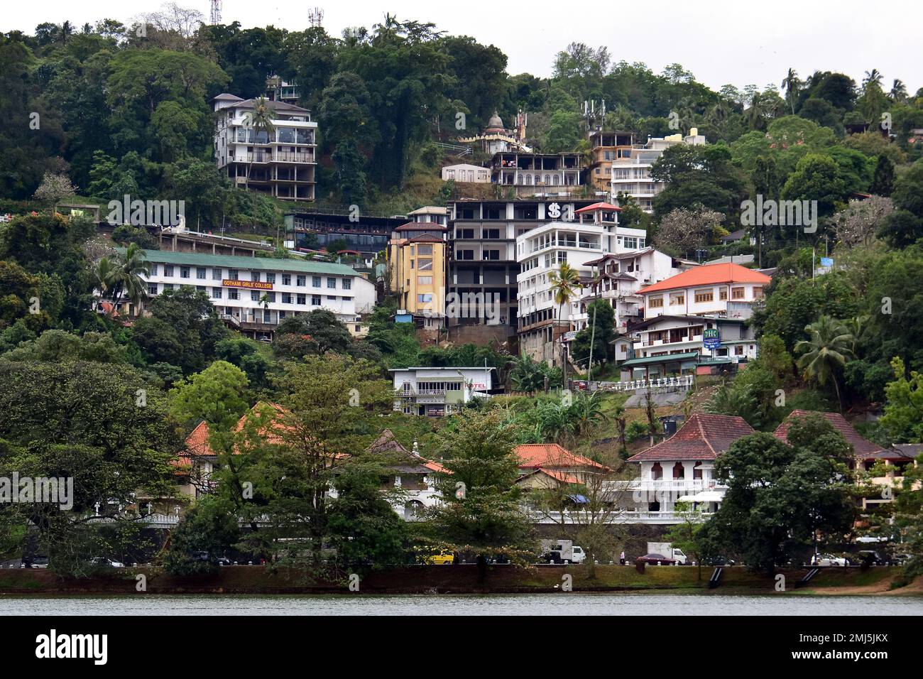 Skyline della città, città di Kandy, provincia centrale, Srí Lanka, Asia Foto Stock