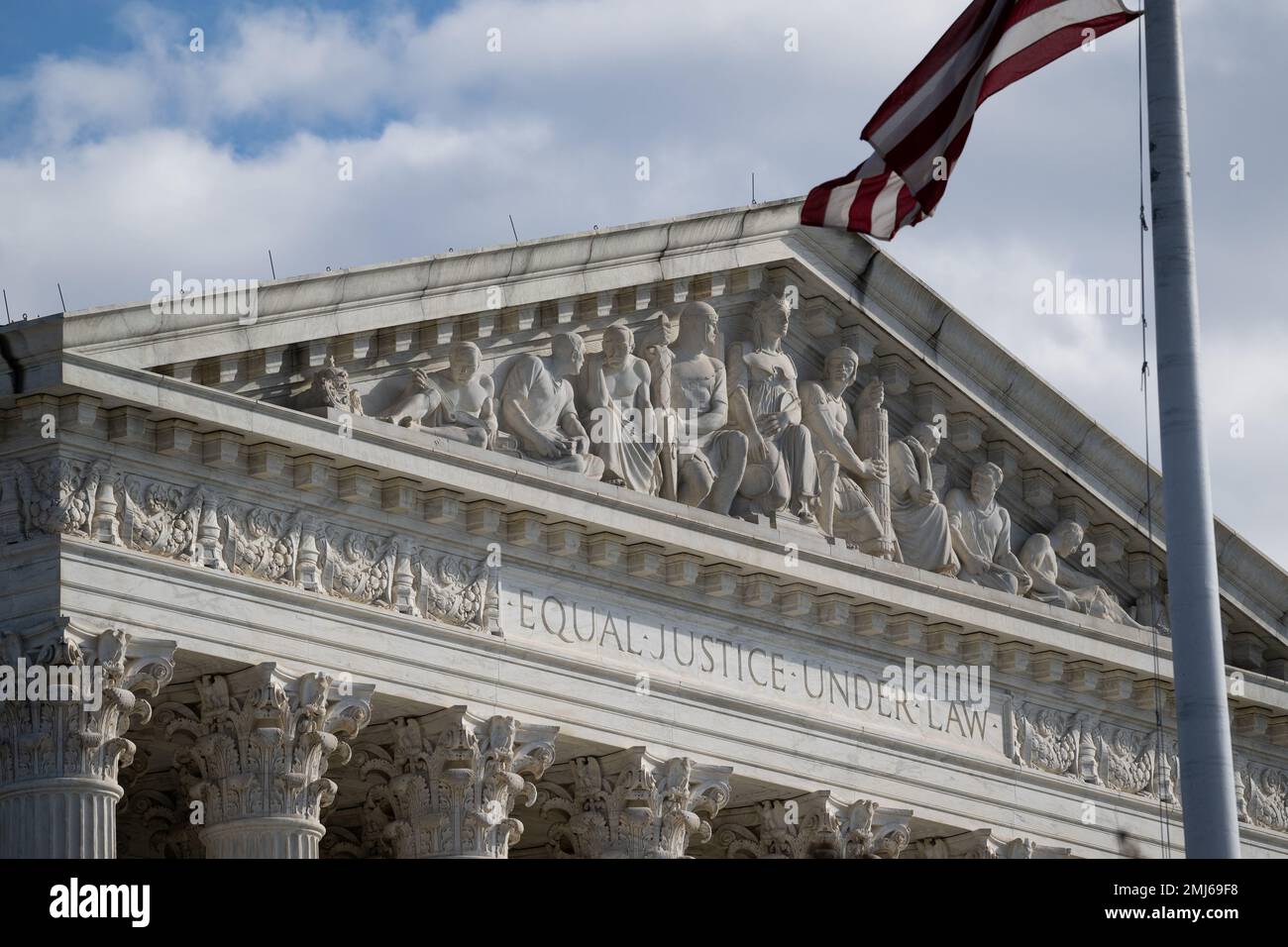 Washington, Stati Uniti. 27th Jan, 2023. Una visione generale degli Stati Uniti La Corte Suprema, a Washington, DC, venerdì 27 gennaio, 2023. (Graeme Sloan/Sipa USA) Credit: Sipa USA/Alamy Live News Foto Stock