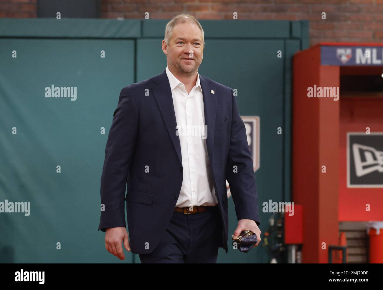 Secaucus, Stati Uniti. 26th Jan, 2023. Hall of Fame Electee Scott Rolen arriva a una conferenza stampa televisiva alla MLB Network venerdì 27 gennaio 2023 a Secaucus, New Jersey. Foto di John Angelillo/UPI Credit: UPI/Alamy Live News Foto Stock