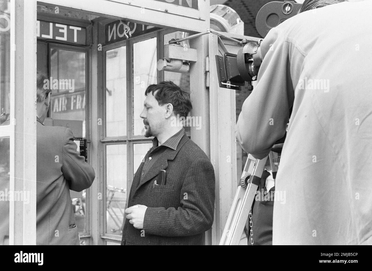 Netherland History: Ultimi scatti del film 'Warffum, 220562' del regista Louis van Gasteren; Data: 17 aprile 1962 Foto Stock