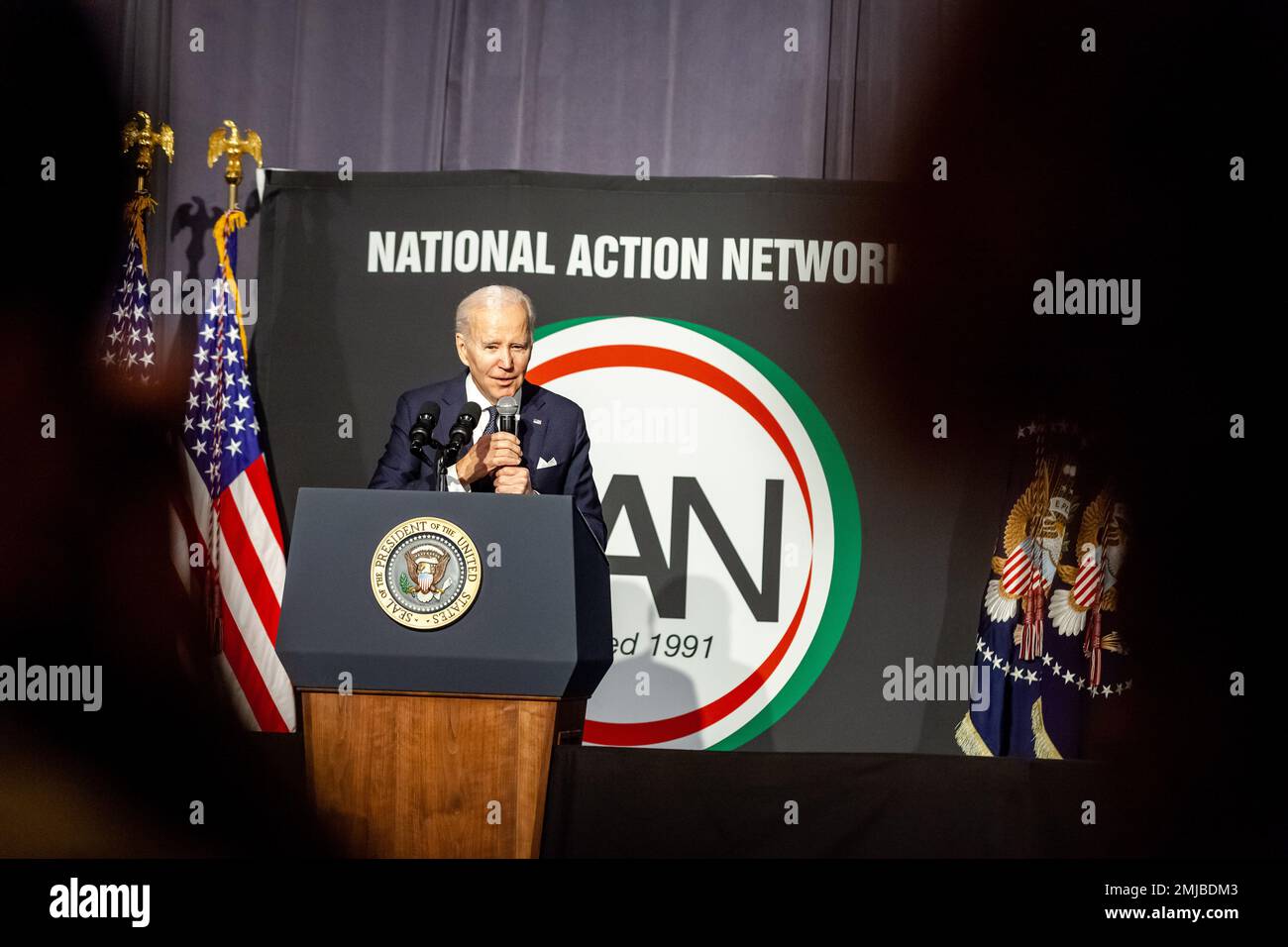 Washington, Stati Uniti. 16th Jan, 2023. Il presidente Joe Biden parla alla colazione annuale MLK Day del National Action Network. Biden è stato il relatore principale di un evento che ha onorato l'ex presidente della Camera Nancy Pelosi, Arndrea Waters King del Drum Major Institute, Minyon Moore del Dewey Square Group e Ray Curry dell'United Automobile, Aerospace, E il sindacato dei lavoratori agricoli (UAW) per i loro contributi ai diritti civili negli Stati Uniti. (Foto di Allison Bailey/SOPA Images/Sipa USA) Credit: Sipa USA/Alamy Live News Foto Stock