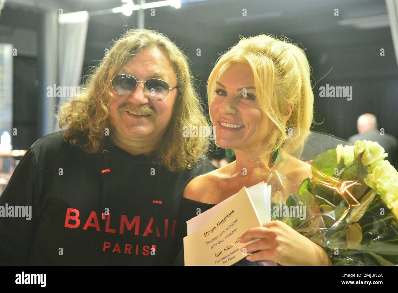 Alla Krutaya ha presentato il suo libro, una collezione di biografie di personaggi famosi Lifelong Flight.Moscow House of Books, nuovo. Arbat, Mosca 2 dicembre 20 Foto Stock