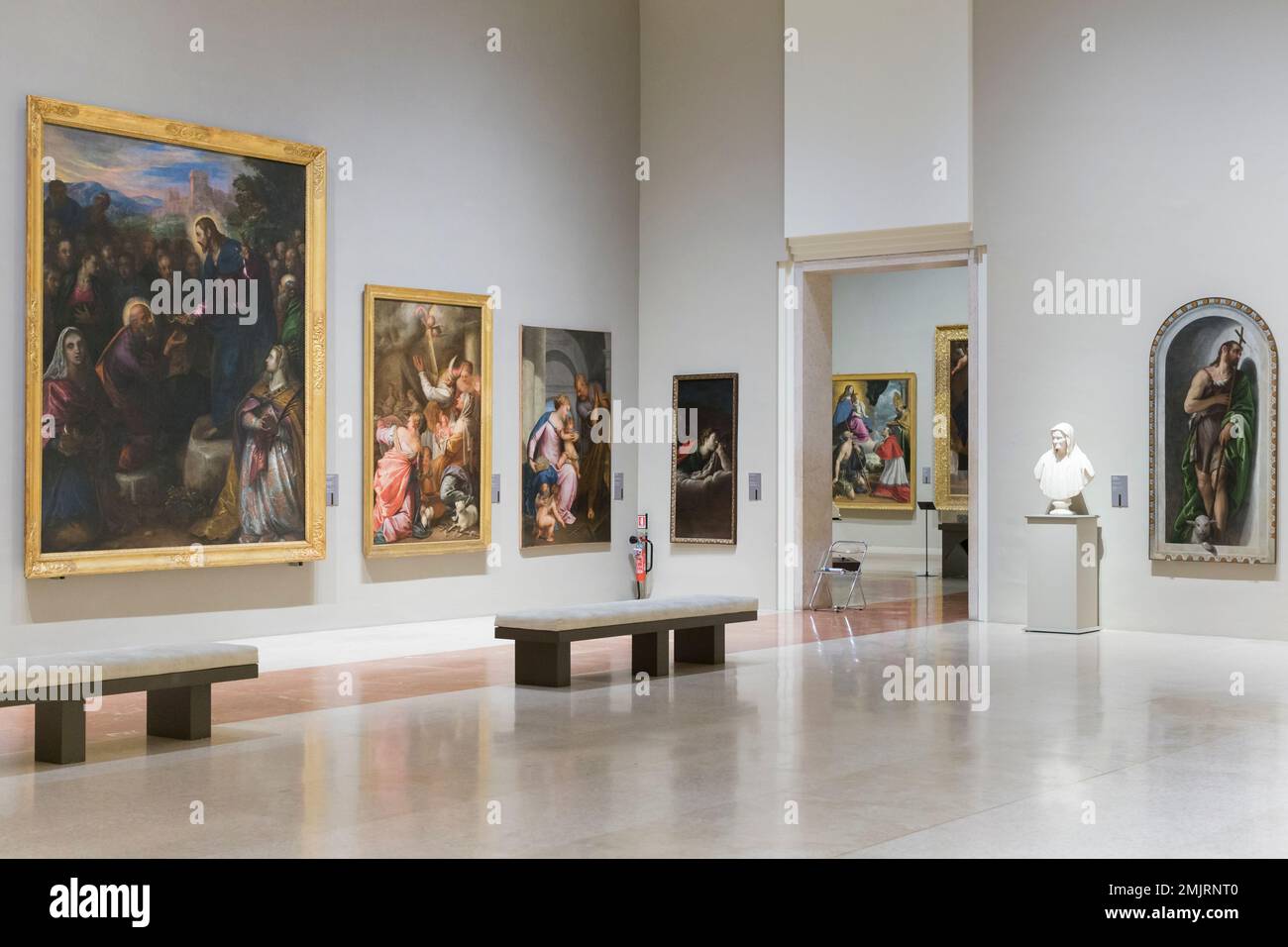 Interno della galleria e museo estense, Modena, Italia Foto Stock