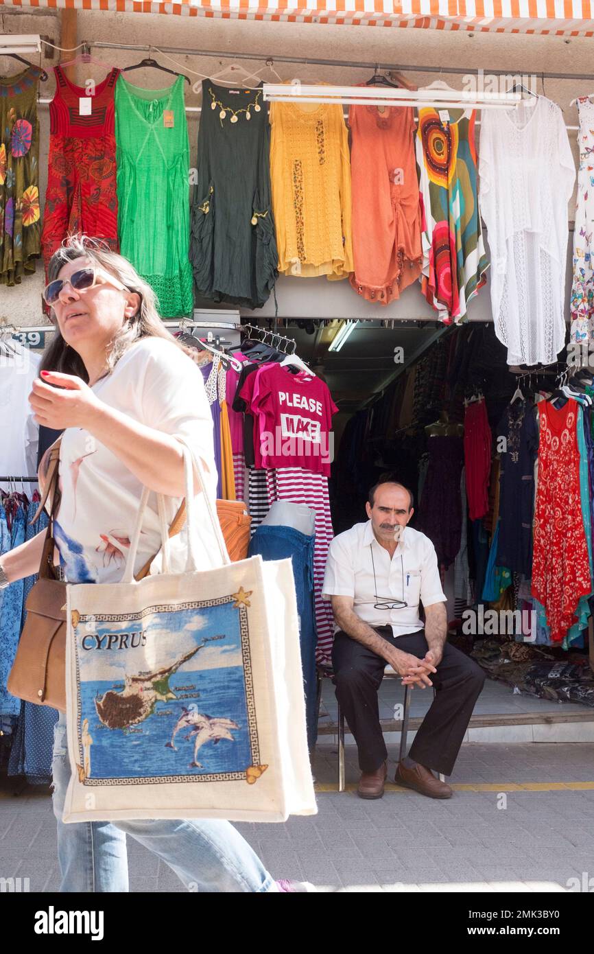 Al Bazaar Stret a Nicosia Foto Stock