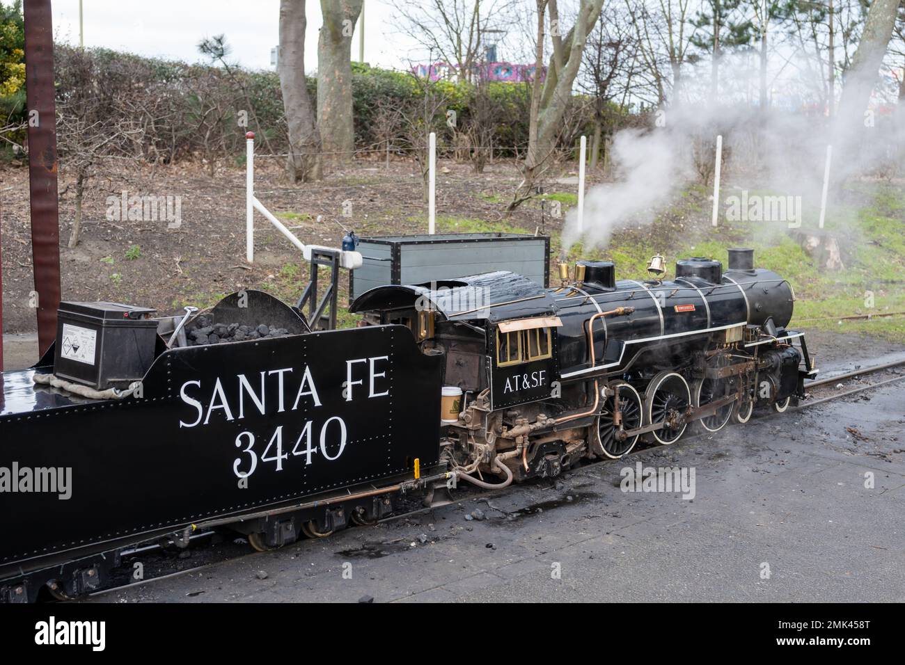Il motore del treno a vapore a scartamento ridotto di Santa Fe a Marine Park, nella città di South Shields, Regno Unito. Foto Stock