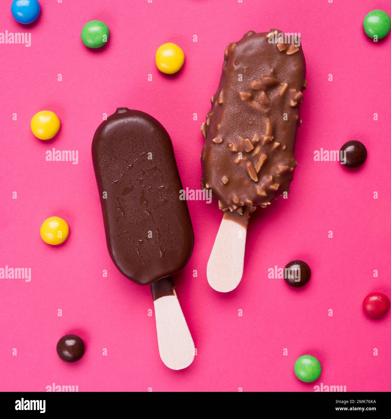 vista dall'alto gelato al cioccolato caramella. Foto ad alta risoluzione Foto Stock