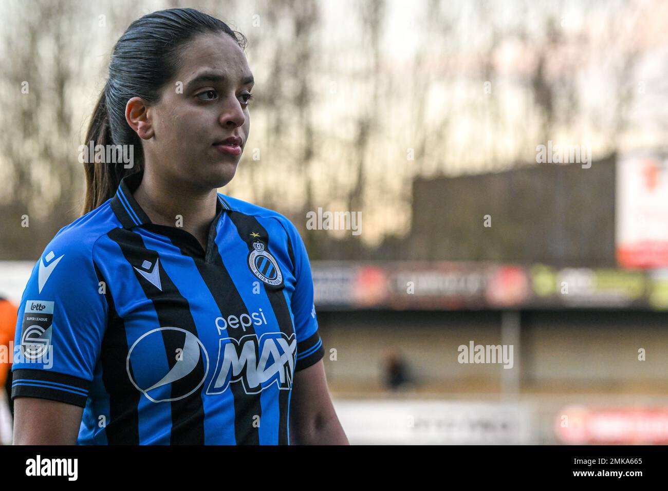 Aalter, Belgio. . 28th Jan, 2023. Sakina Ouzraoui Diki (11) di Brugge, nella foto di una partita di calcio femminile tra il Club Brugge Dames YLA e l'Eendracht Aalst, il 18° giorno della stagione 2022 - 2023 della belga Lotto Womens Super League , sabato 28 gennaio 2023 ad Aalter , BELGIO . FOTO SPORTPIX | Stijn Audooren Credit: David Catry/Alamy Live News Foto Stock