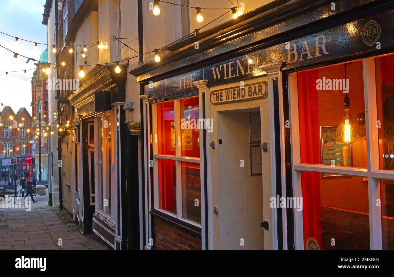 The Wiend Bar, 11 The Wiend, Wigan, Greater Manchester, Lancashire, INGHILTERRA, REGNO UNITO, WN1 1PF Foto Stock