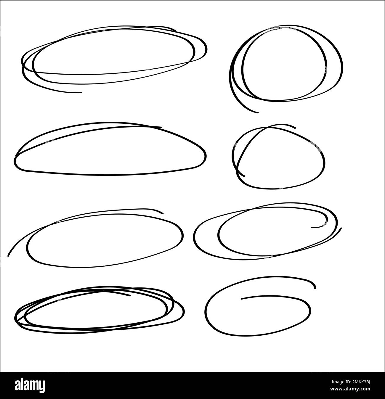 Set di oggetti disegnati a mano per uso di progettazione. Cerchi neri vector doodle su sfondo trasparente. Disegno astratto. Illustrazione artistica grunge Illustrazione Vettoriale