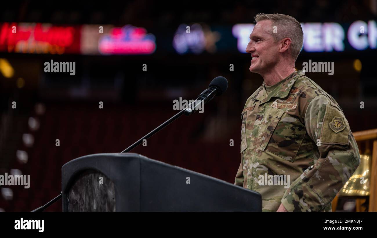 U.S. Air Force Brig. Il generale Jason Rueschhoff, 56th Comandante dell ...