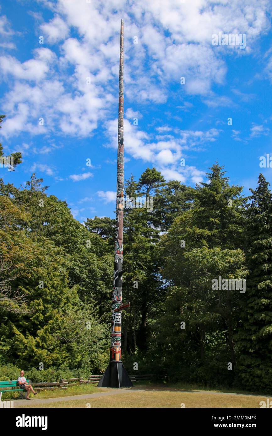 Totem Pole o Story Pole a Victoria, British Columbia, Canada Foto Stock
