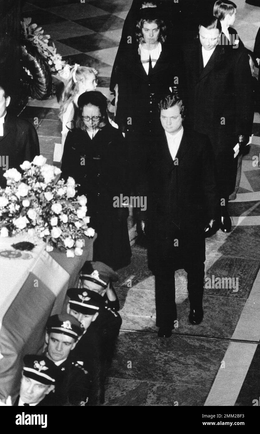 Carl XVI Gustaf, re di Svezia. Nato il 30 aprile 1946. Nella foto si tenne il funerale della principessa madre Sibylla 1972. Foto Stock