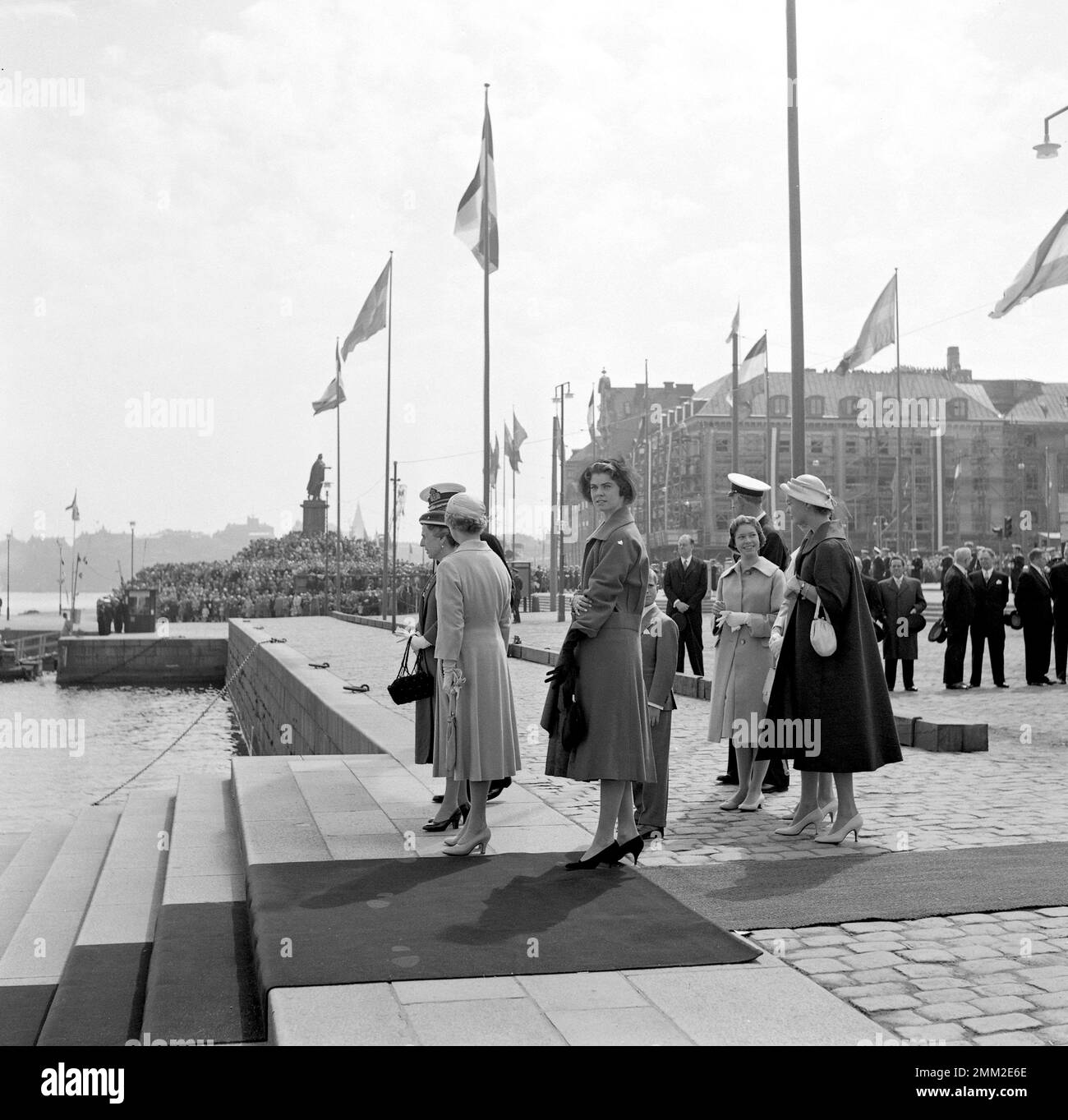 Carl XVI Gustaf, re di Svezia. Nato il 30 aprile 1946. Regina Giuliana dei Paesi Bassi in visita di Stato a Stoccolma nel 1957. Foto Stock