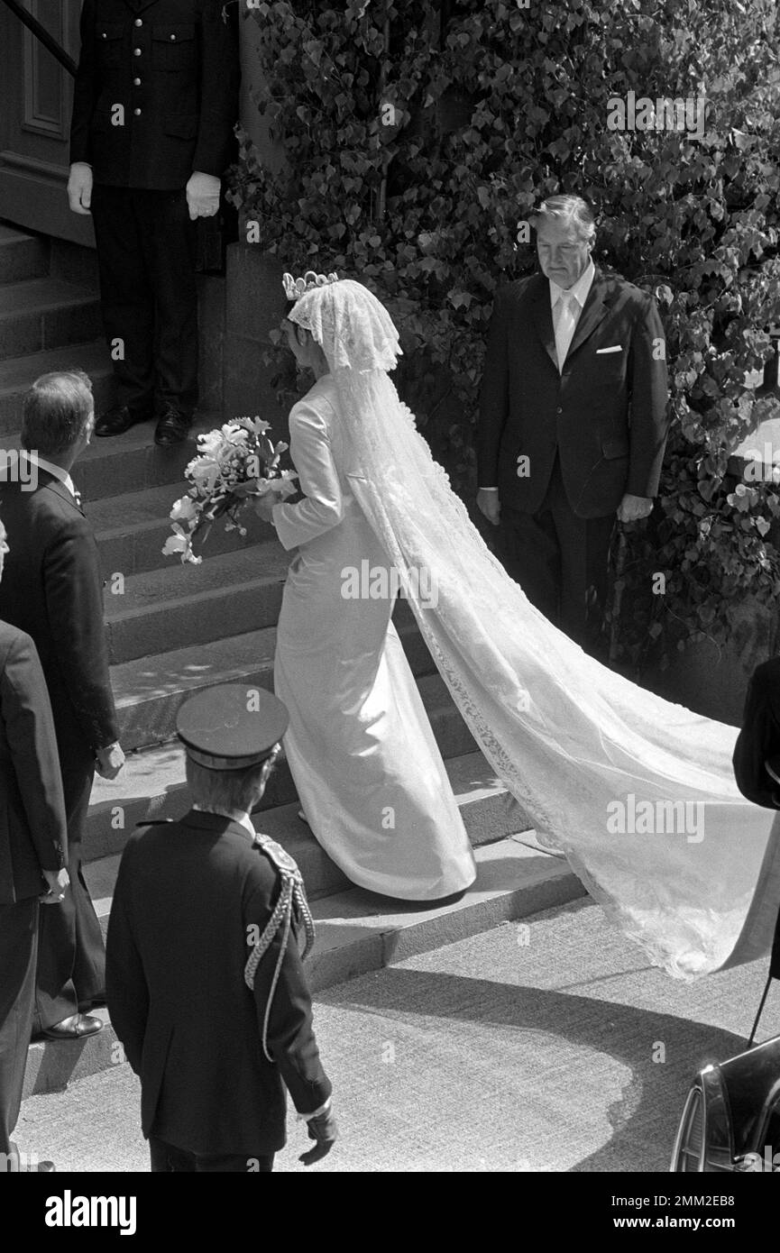 Matrimonio di Carlo XVI Gustaf e Silvia Sommerlath. Carl XVI Gustaf, re di Svezia. Nato il 30 aprile 1946. Le nozze 19 giugno 1976 a Storkyrkan Stoccolma. Foto Stock