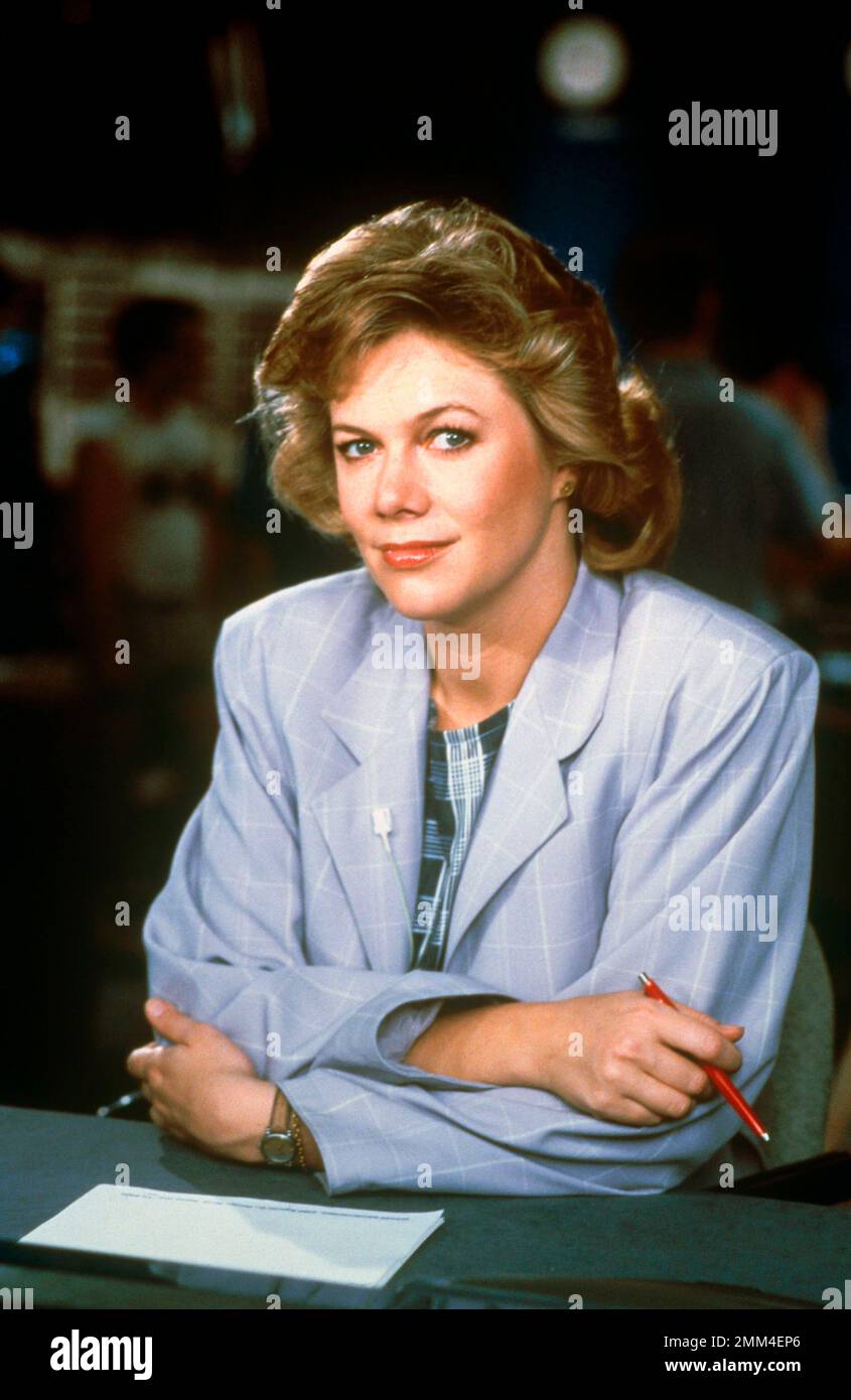 KATHLEEN TURNER in SWITCHING CHANNELS (1988), diretto da TED KOTCHEFF. Credit: FOTO TRISTAR / Album Foto Stock