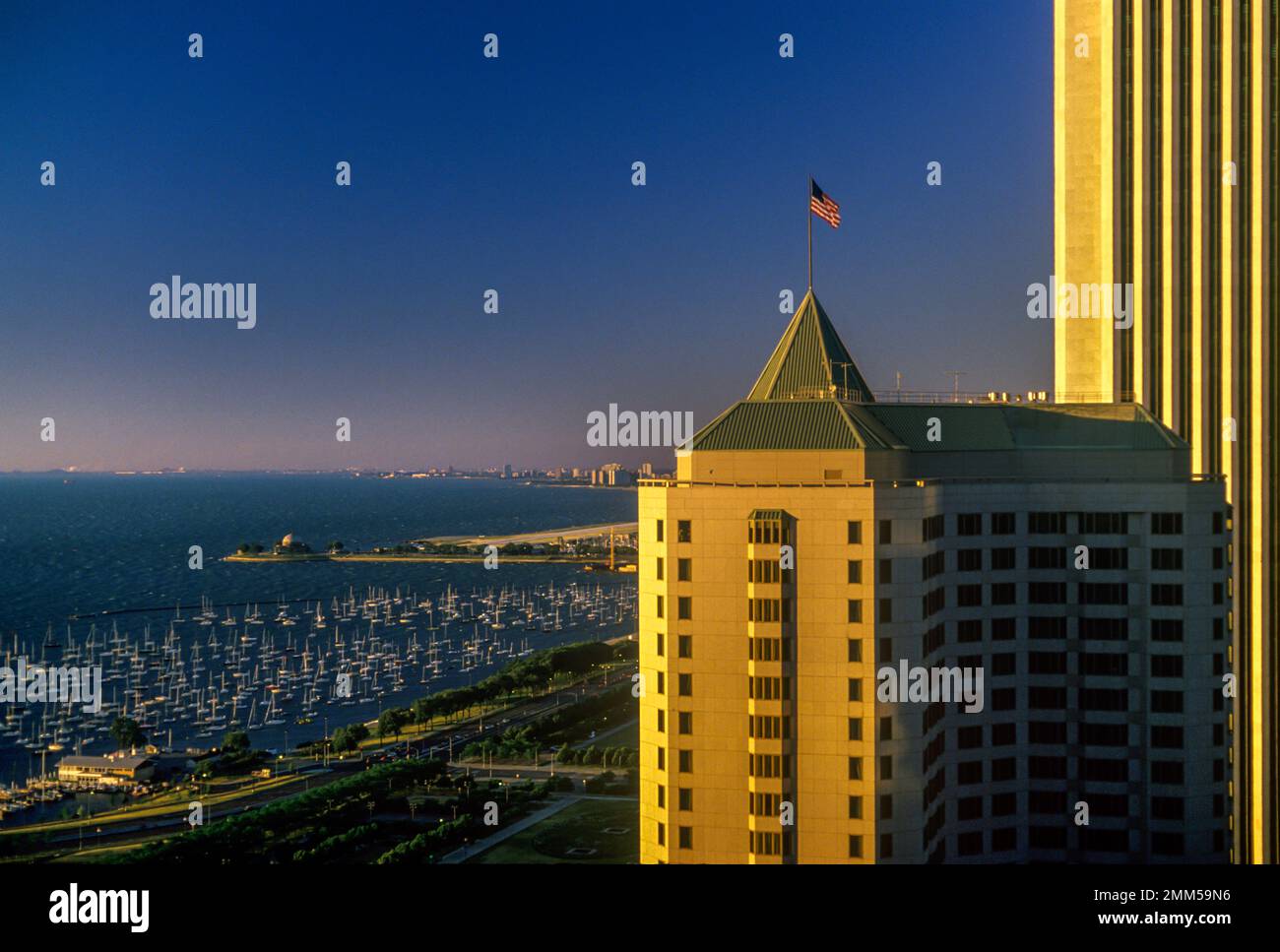 1988 EDIFICIO STORICO DI BUCKINGHAM PLACE CHICAGO ILLINOIS USA Foto Stock