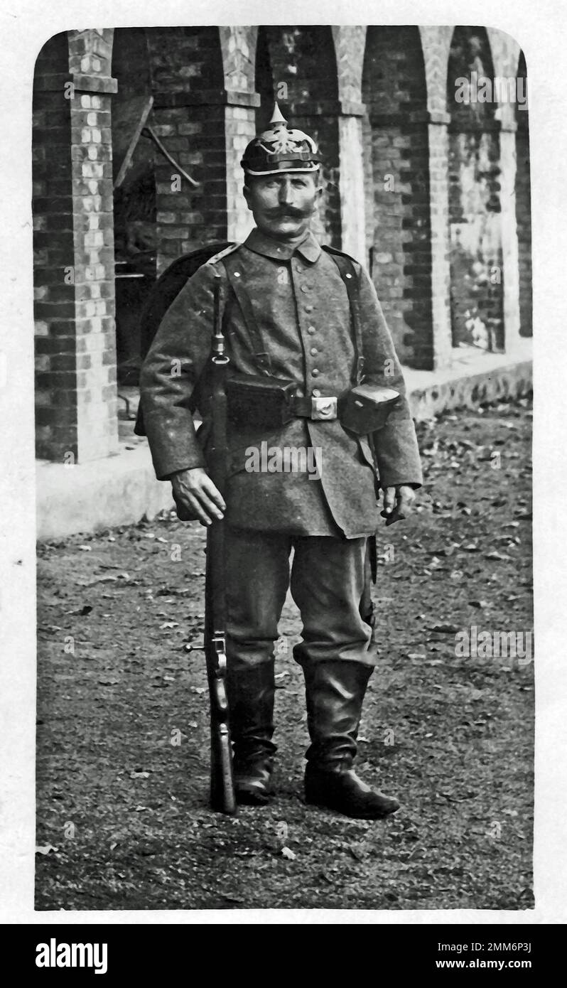 Una vecchia uniforme della prima guerra mondiale. Foto Stock
