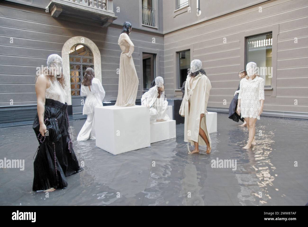 Apnea MFW22 mostra delle Sirene Foto Stock
