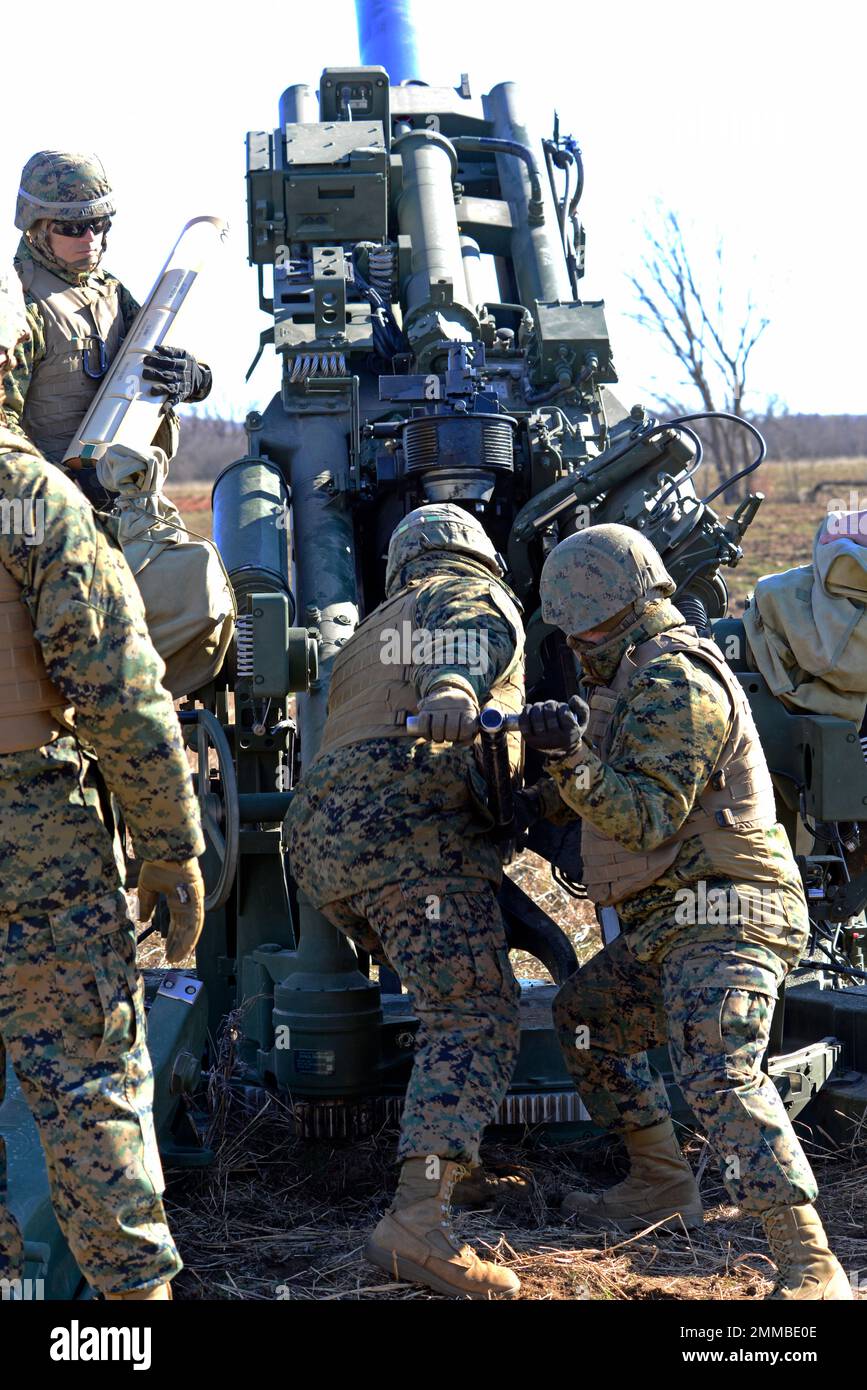 I cicli di artiglieria Precision Guidance Kit (PGK) sono testati dagli Stati Uniti Marines a Fort Sill, Oklahoma, febbraio 2016. PGK contiene la guida GPS. Foto Stock