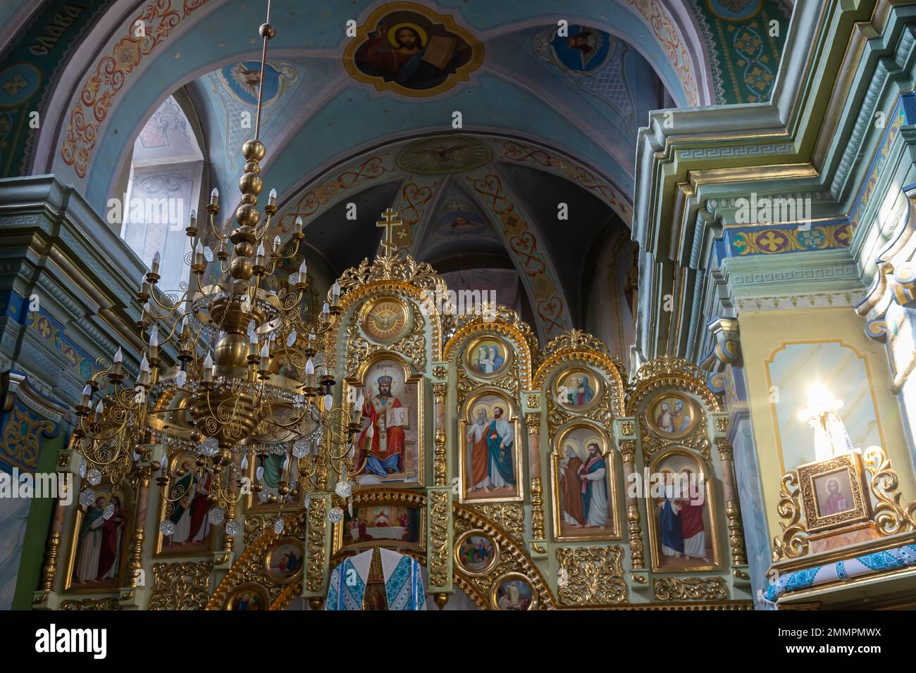 Chiesa della Santa Assunzione, 1755, ex chiesa-monastero Trynitarskyi nella città di Zbarazh, Oblast di Ternopil o provincia, situato nella regione storica della Galizia Foto Stock