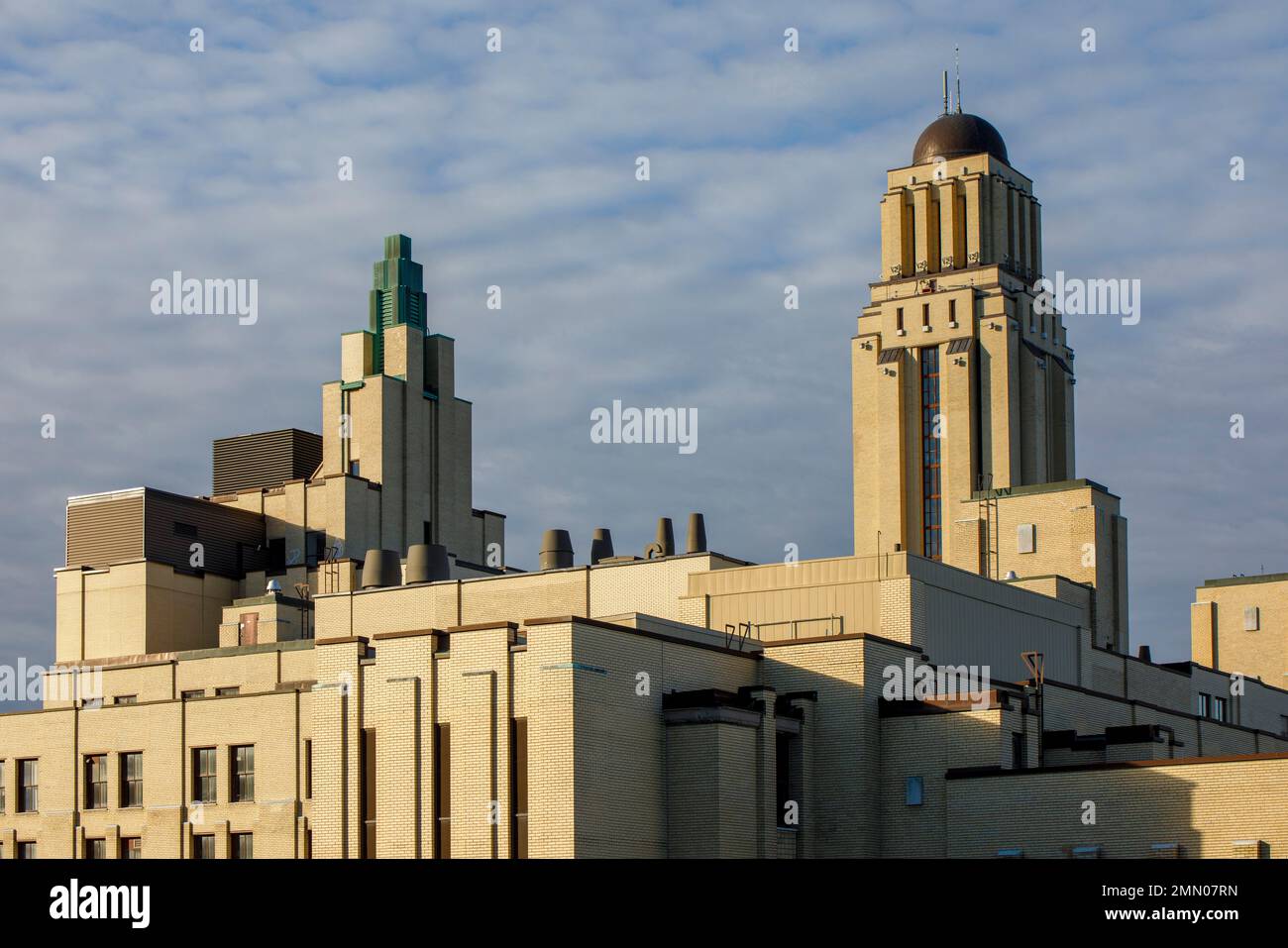 Canada, provincia del Quebec, Montreal, l'Università di Montreal e la sua torre simbolica Foto Stock