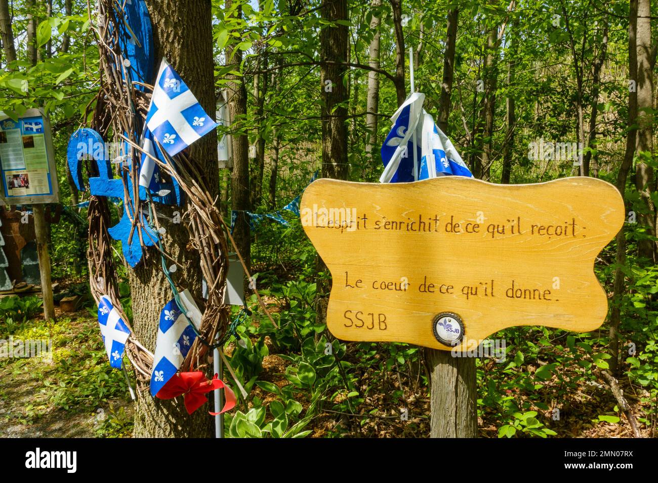 Canada, provincia del Québec, regione del Centre-du-Québec, Tingwick, i giardini e il sentiero Les Pieds d'Or, abbellito da opere d'arte e layout originali resi possibili grazie al duro lavoro dei volontari Foto Stock