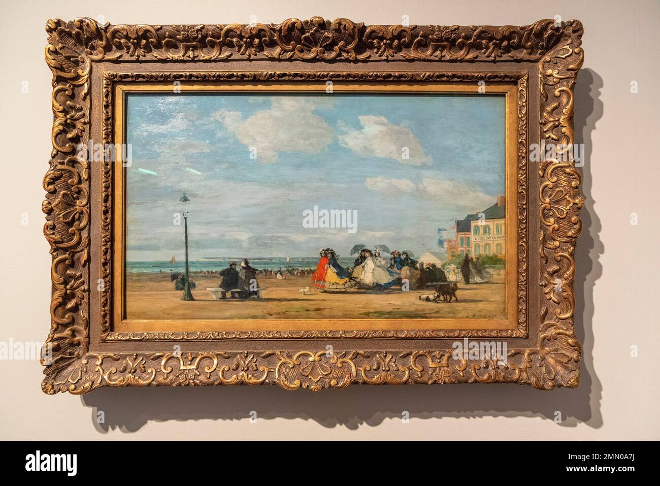 Regno Unito, Scozia, Glasgow, The Burrell Collection, The Beach at Trouville, The Empress Eugenie di Eugene Boudin 1863 Foto Stock