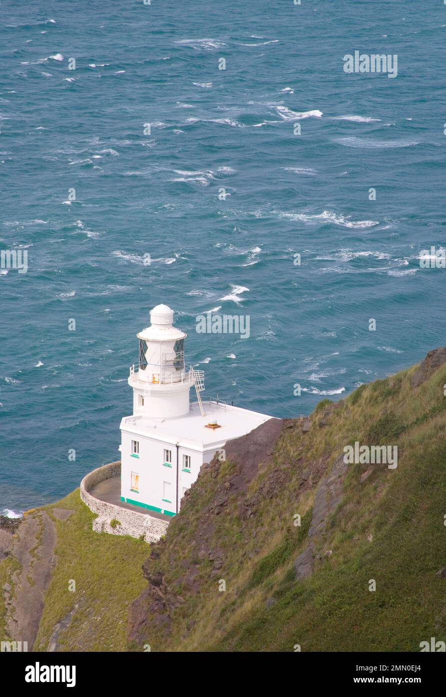 Faro di Hartland Point sulla costa nord del devon Foto Stock