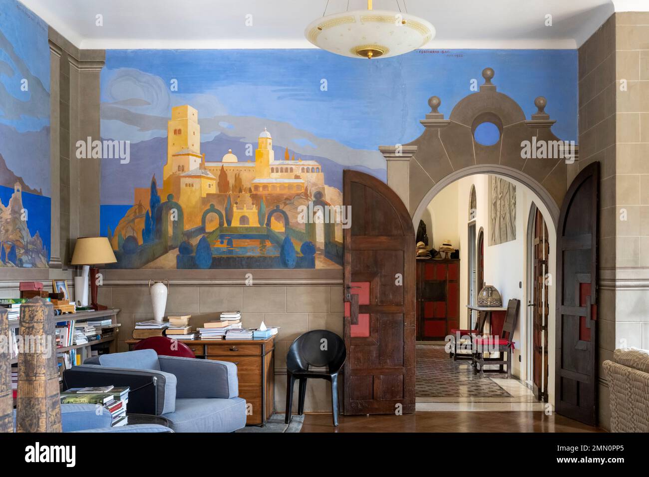 Francia, Alpes-Maritimes, Menton, Domaine des Colombieres, la villa Colombières è interamente progettata come un'opera d'arte da Ferdinand Bac, il soggiorno Foto Stock