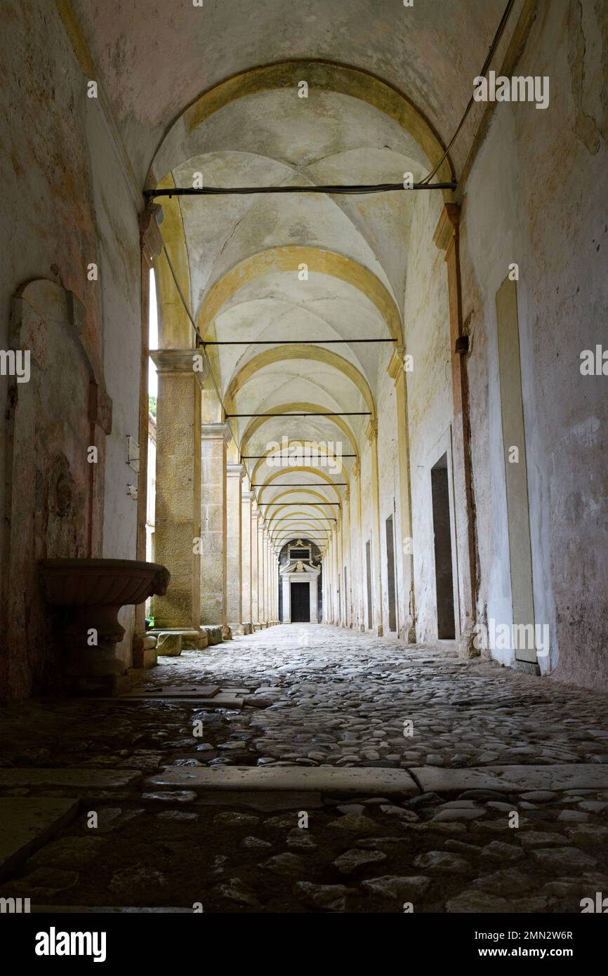 La Certosa di Padula, nota anche come Certosa di Padula, è un monastero della provincia di Salerno in Campania Foto Stock