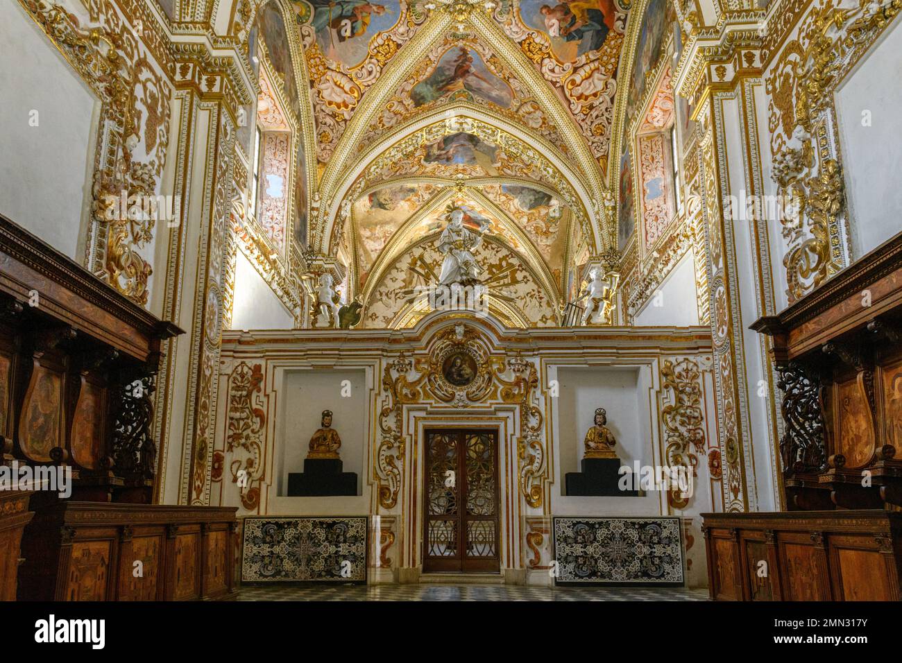 All'interno della Chiesa della Certosa di Padula, nota come Certosa di Padula, è un monastero della provincia di Salerno, in Campania Foto Stock