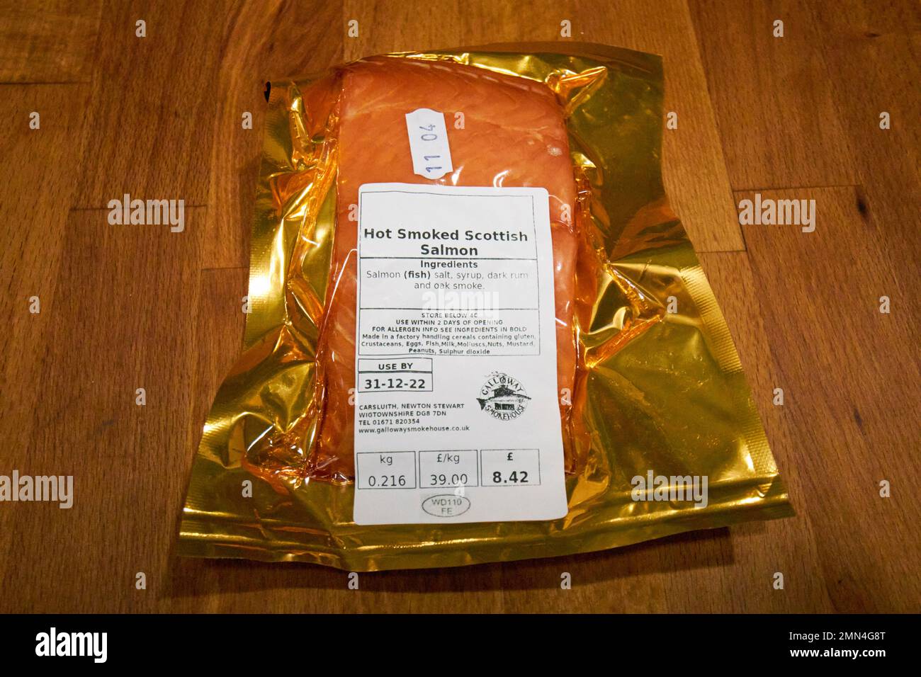 salmone scozzese affumicato caldo cibo affumicato dall'artigiano galloway smokehouse scotland uk Foto Stock