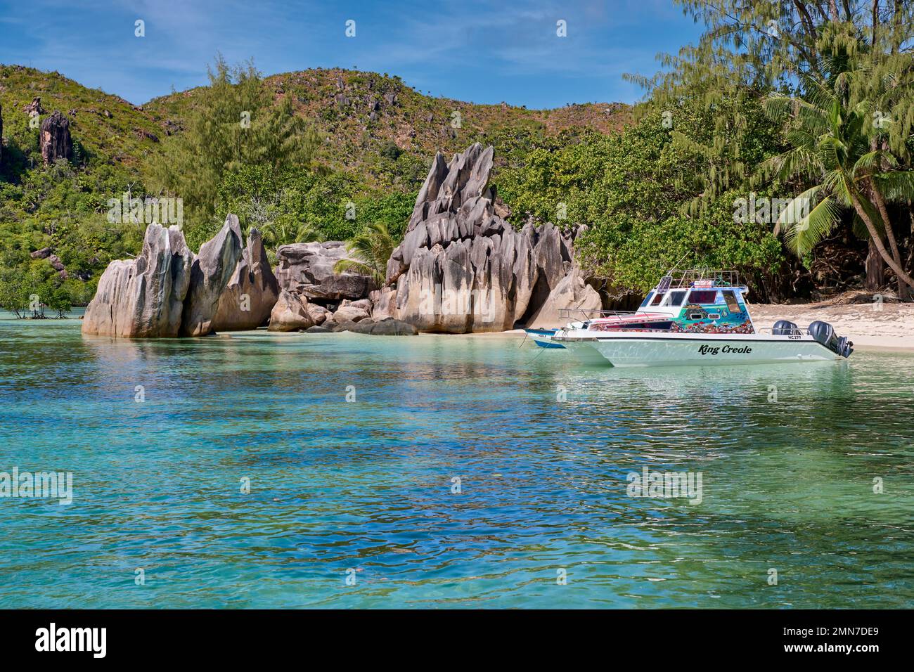 Formazione rocciosa sulla spiaggia dell'isola di Curieuse, Isola di Prasiln, Seychelles Foto Stock