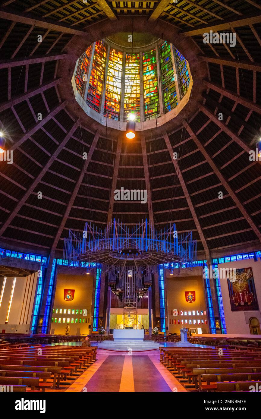 Interno della Cattedrale cattolica Wigwam a Liverpool, Regno Unito Foto Stock