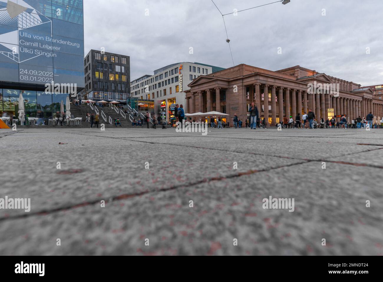 Via principale dello shopping Könistrasse nel centro della città, Shopping Passage Königsbau, Stoccarda, Baden Wuerttemberg, Germania meridionale, Europa Foto Stock