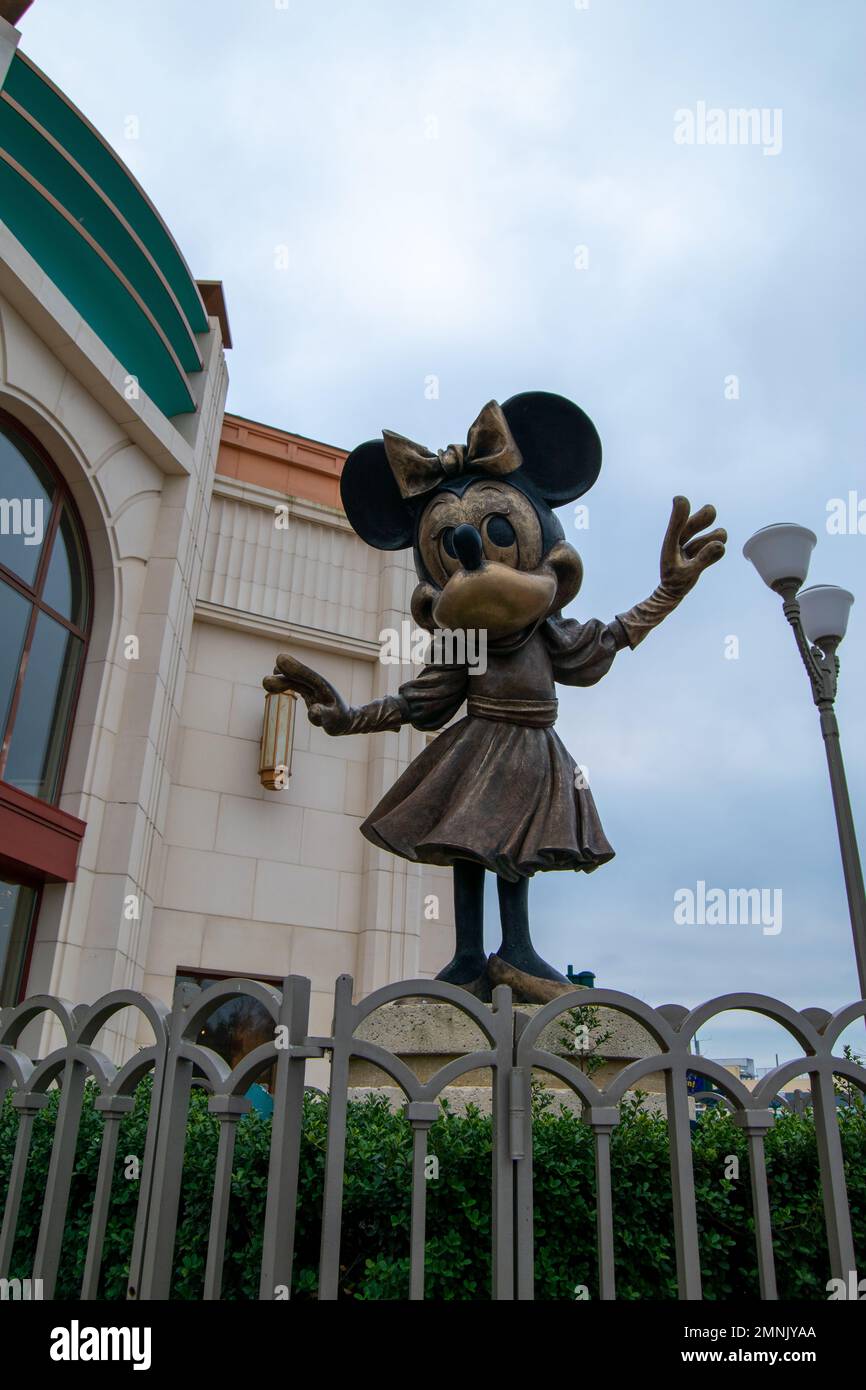 Statua di Minnie mouse al parco Disneyland Paris Walt Disney Studios. Foto Stock