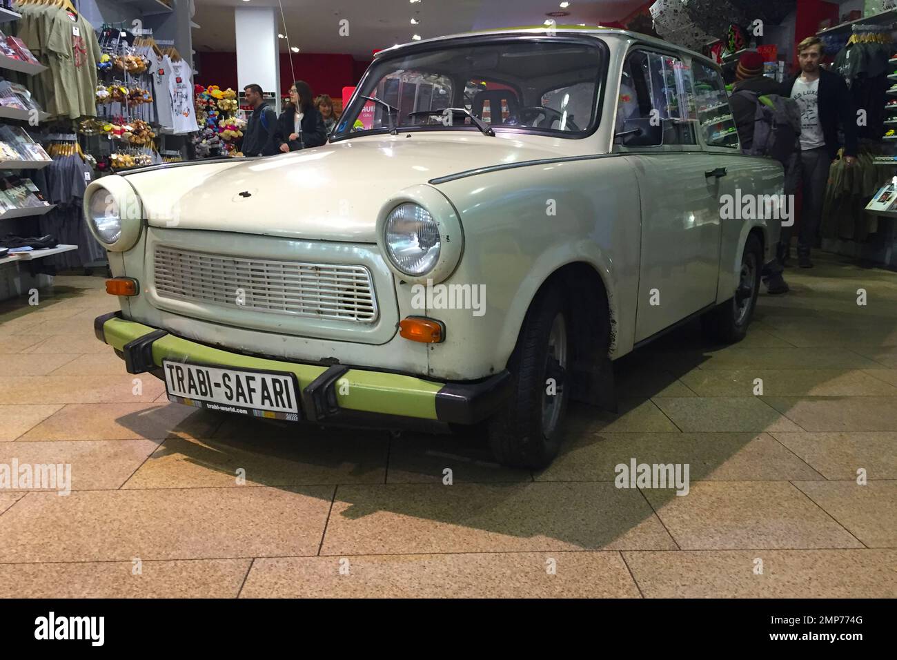 Trabant auto d'epoca dalla germania Foto Stock