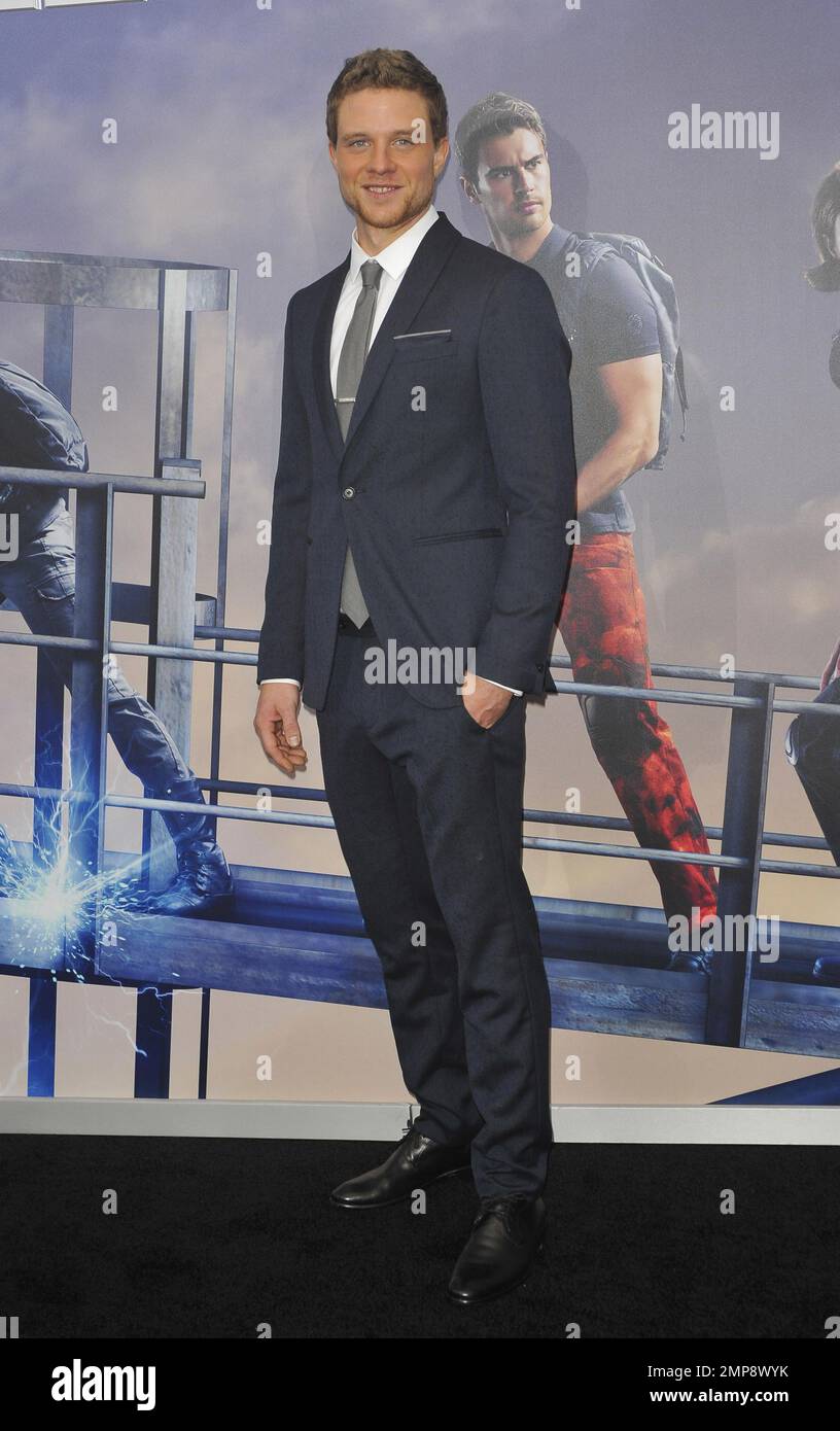 Jonny Weston al The Divergent Series: Allegiant film premiere a New York. 14th marzo, 2016. Foto Stock